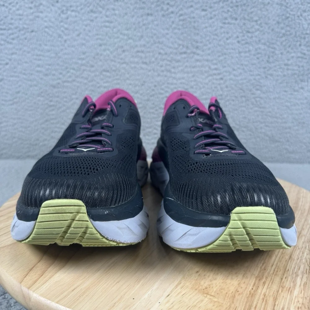 Hoka One One Bondi 7 Womens Size 10.5‎ Festival Fuchsia Lace Up Running Shoes